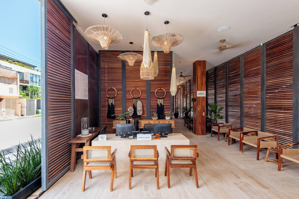 Hotel Modern Retreat With Private Garden And Jacuzzi