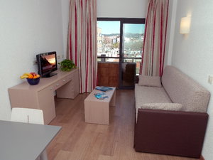 Hotel Almirall Apartaments Costa Brava cazare Lloret del Mar