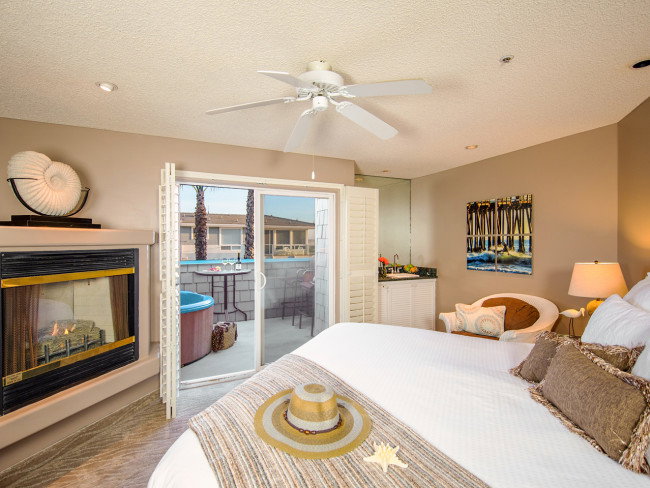Seaventure Beach Hotel