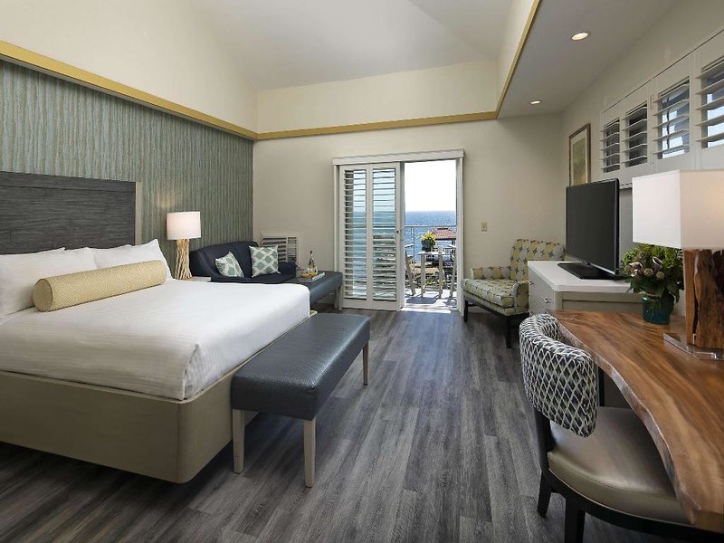 The Inn At The Cove