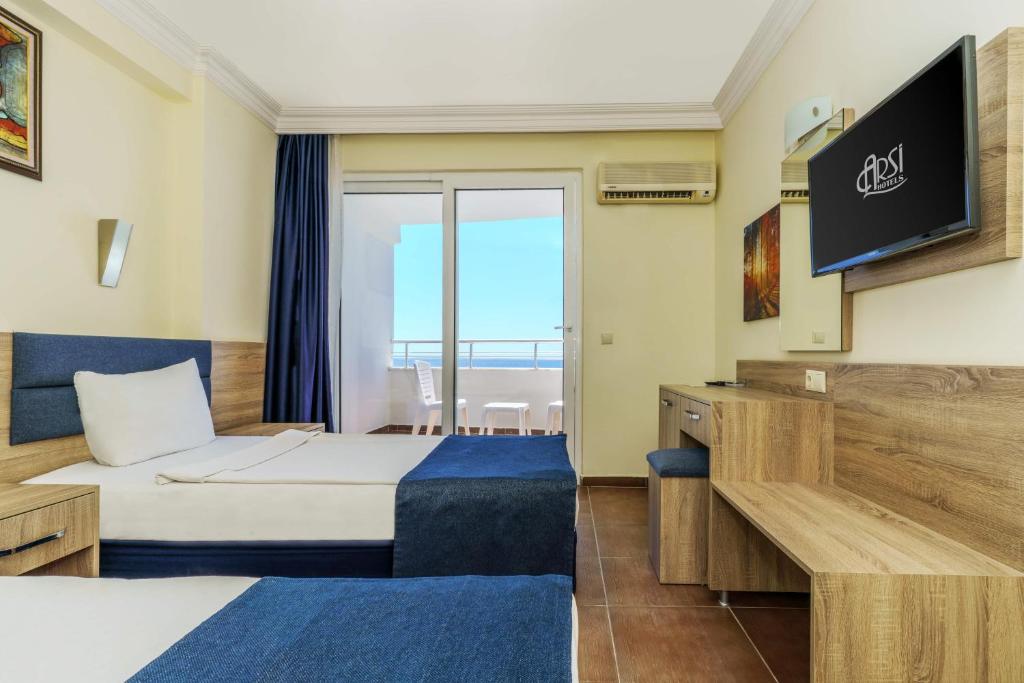 Arsi Blue Beach Hotel
