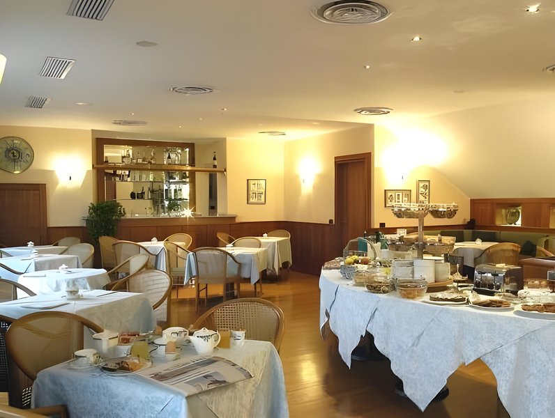 Hotel Excelsior Magenta