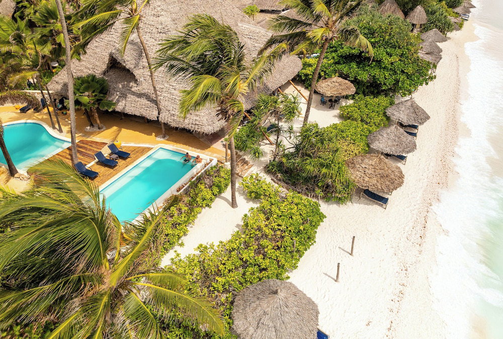 Hotel Sunshine Azure Zanzibar Beach Hotel