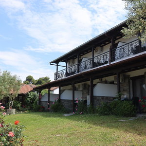 Sejur Peristeridis Apartments vacanta Kryopigi