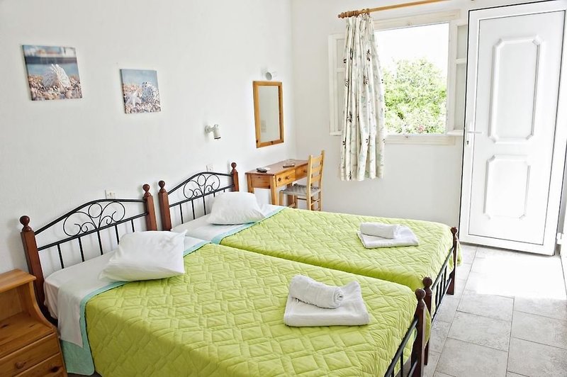 Hotel Evagelia's Place