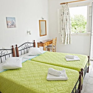 Hotel Evagelia's Place cazare Agios Ioannis