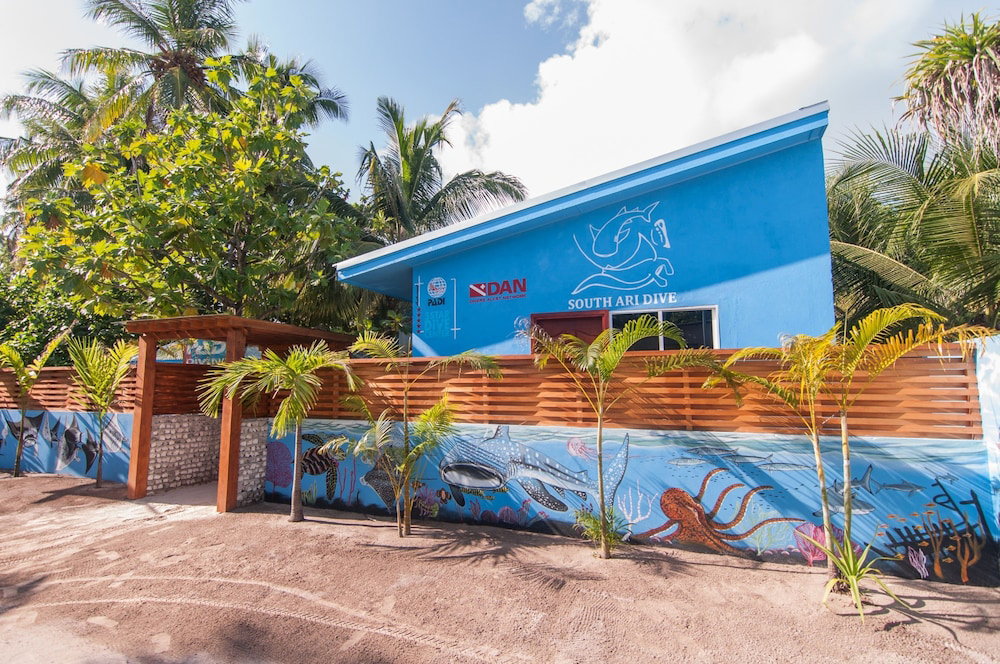 Hotel South Ari Dive Center