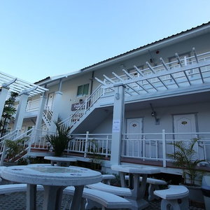 Hotel Rinlada House cazare Chiang Rai