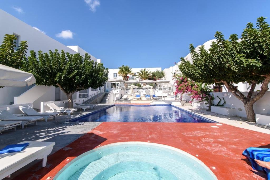 Rk Beach Hotel (Kamari Santorini)
