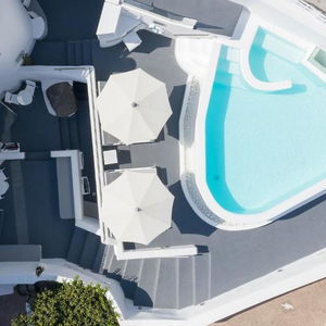 Hotel White Concept Caves cazare Fira