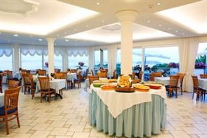 Hotel Hotel Villa Ireos cazare Ischia