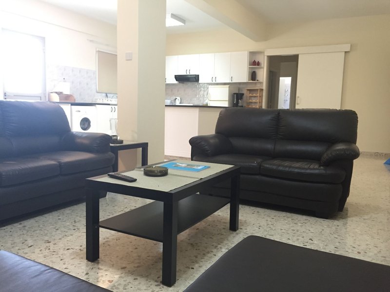 Himonas Apartments