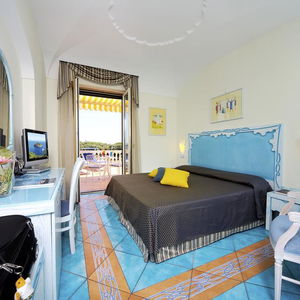 Sejur Hotel Bellevue Benessere & Relax vacanta Ischia