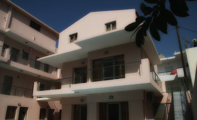 Hotel Blue Sky Apartments In Rethymno