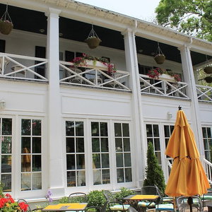 Hotel The Charles Hotel cazare Niagara-on-the-Lake