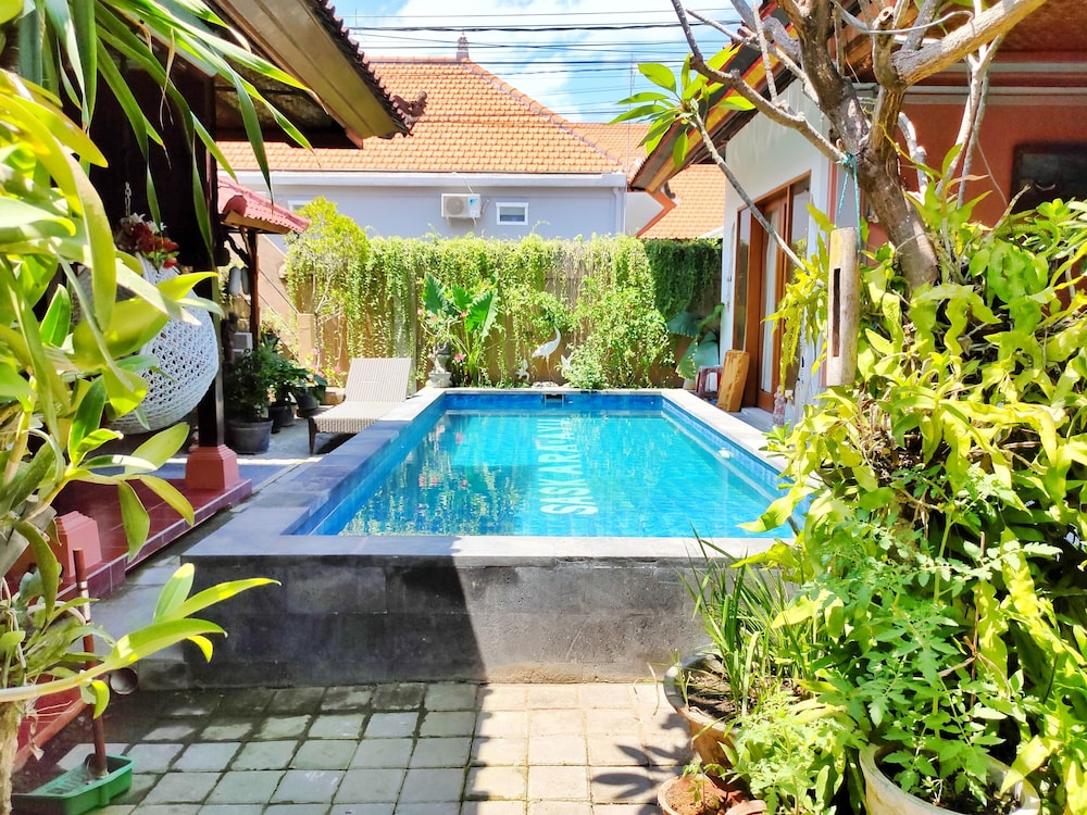 Hotel G Saskara Homestay