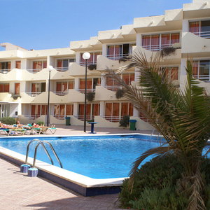 Hotel Bora Bora Ibiza cazare Platja d'en Bossa