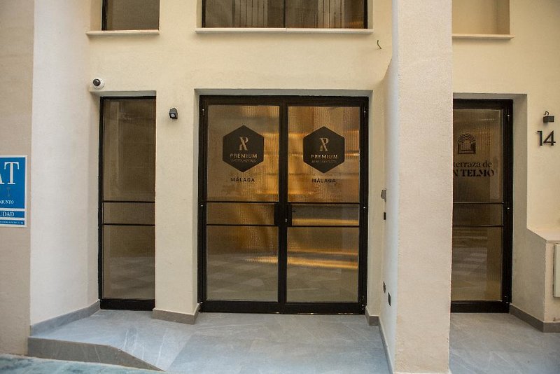 Hotel Apartamentos Málaga Premium - Calle San Telmo
