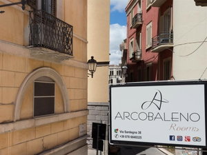 Hotel Affittacamere Arcobaleno cazare Cagliari