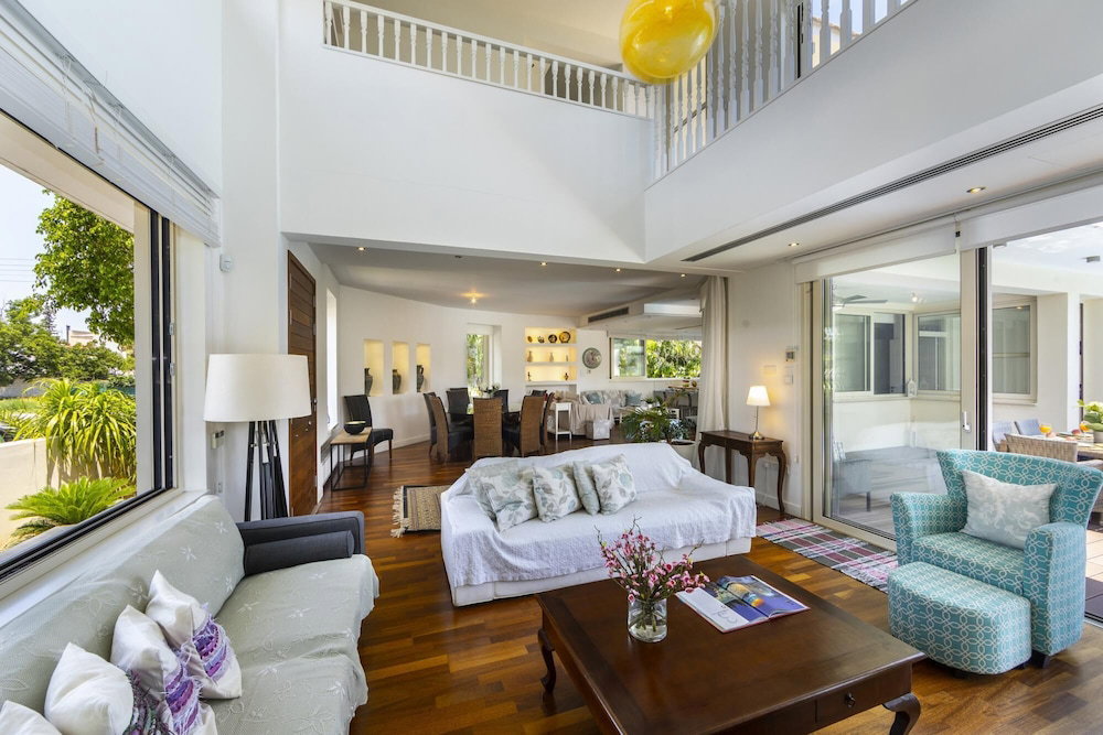 Larnaca Villa Marisol