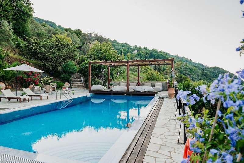 Hotel Elysian Luxury Villa