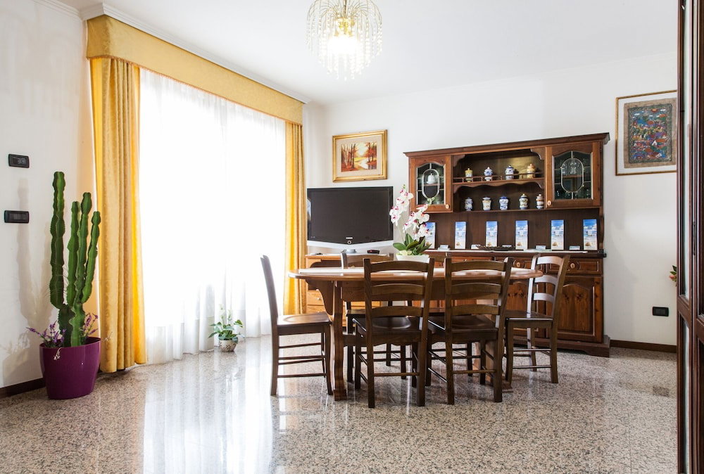 Affittacamere Acquamarina