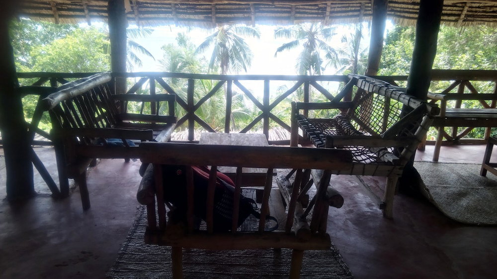 Hotel Nyumbani Rest House