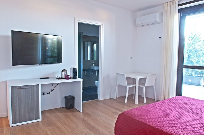 Four Rooms Guesthouse