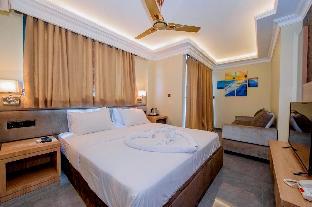 Hotel Coral Grand Beach & Spa