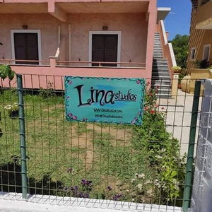 Hotel Lina Studios cazare Mesongi