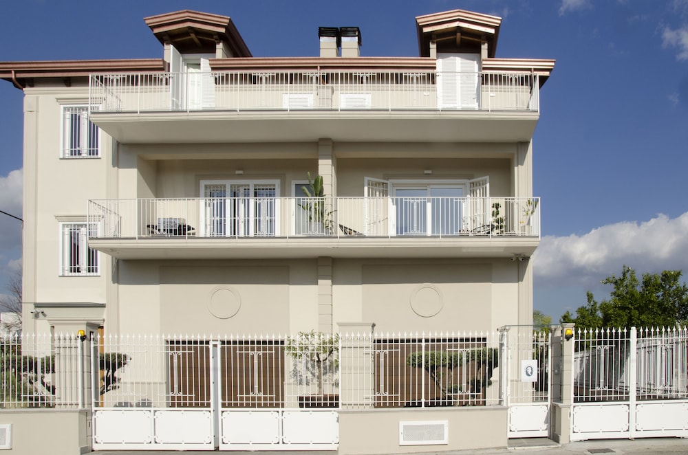 Hotel Donna Elena Rooms