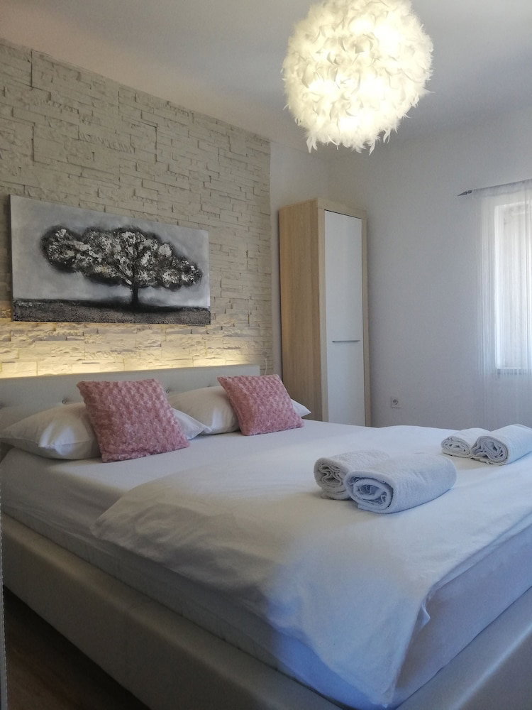 Hotel Guest House Exalto