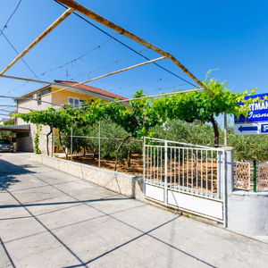 Hotel Apartments Ivana cazare Trogir