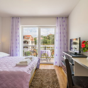 Hotel Apartmani Mijo cazare Trogir