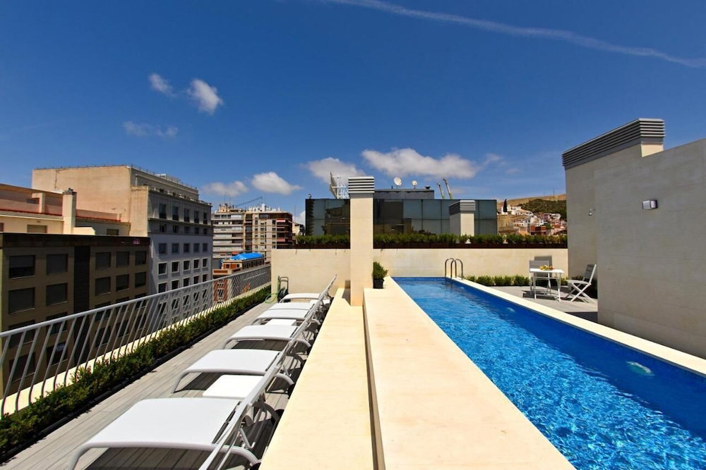 Hotel Hostal Rambla 24 By Holihome