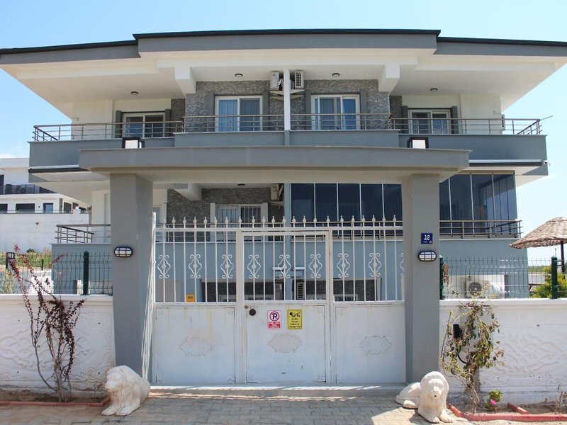 Mavi Restaurant & Apartments 3