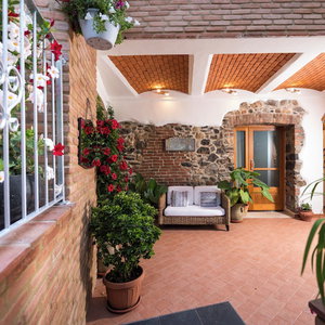 Hotel Domo Incantos cazare Galtelli