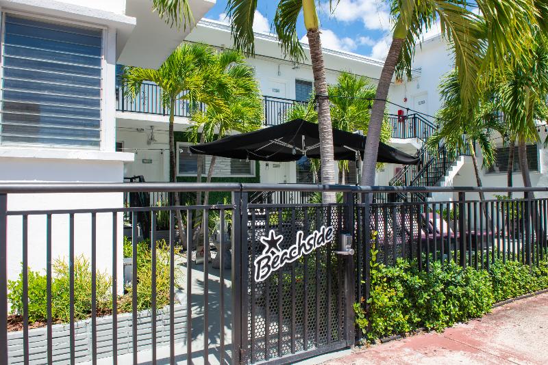 Hotel Beachside All Suites