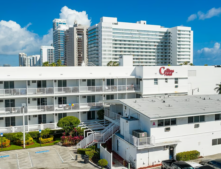 Hotel Collins Hotel
