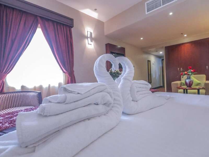 Grand Continent Naif-Deira Dubai