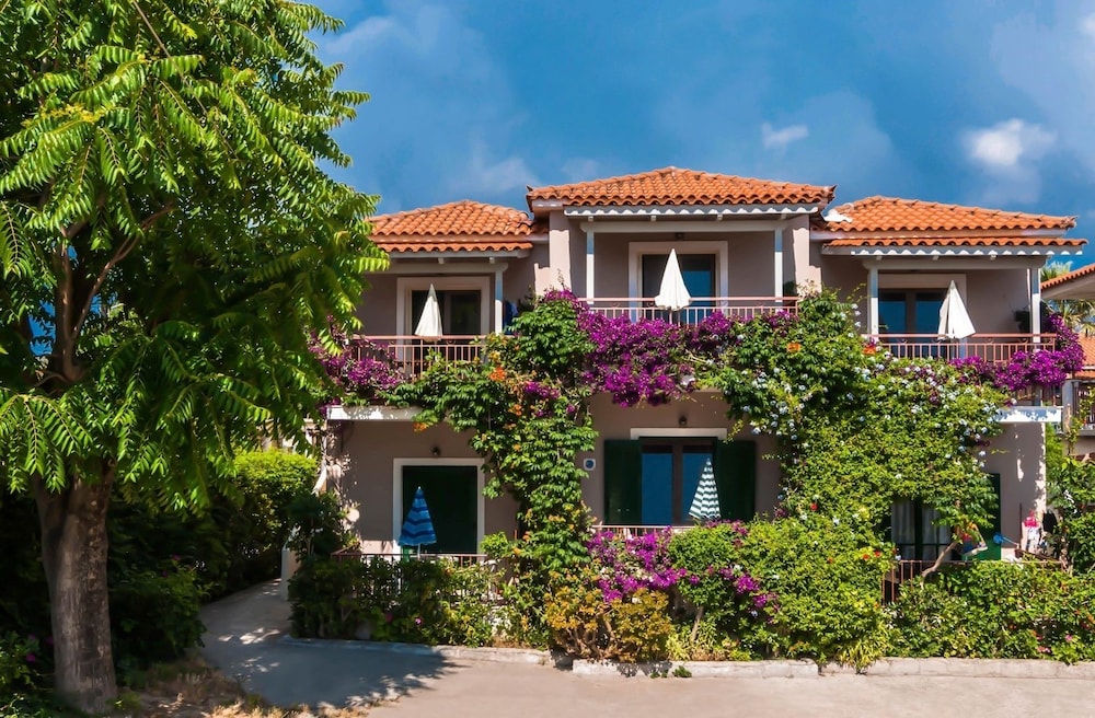 Hotel Lemonia Accommodations