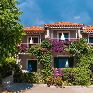 Hotel Lemonia Accommodations cazare Agios Sostis