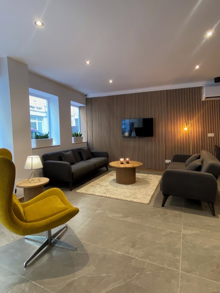 Tritoni Marina Apartments And Suites