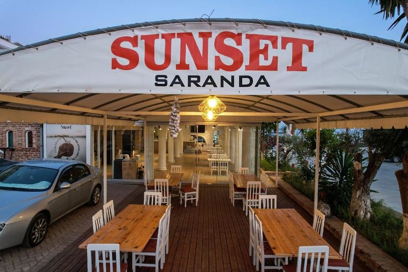 Sunset Aparthotel