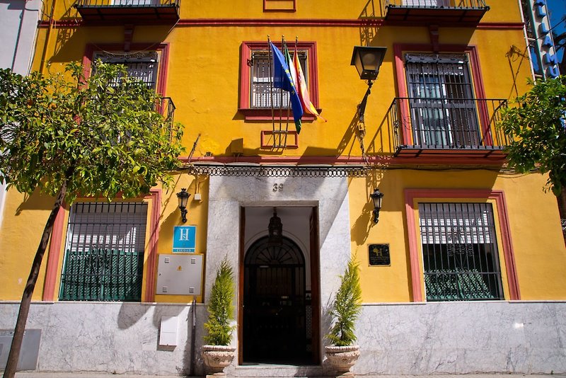 Hotel Hostal La Muralla