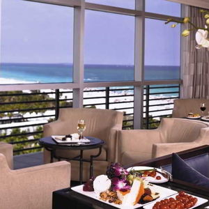 Hotel The Ritz-Carlton, South Beach cazare Miami Beach