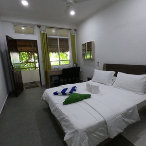 Hotel Dhangethi Inn cazare Dhan'gethi