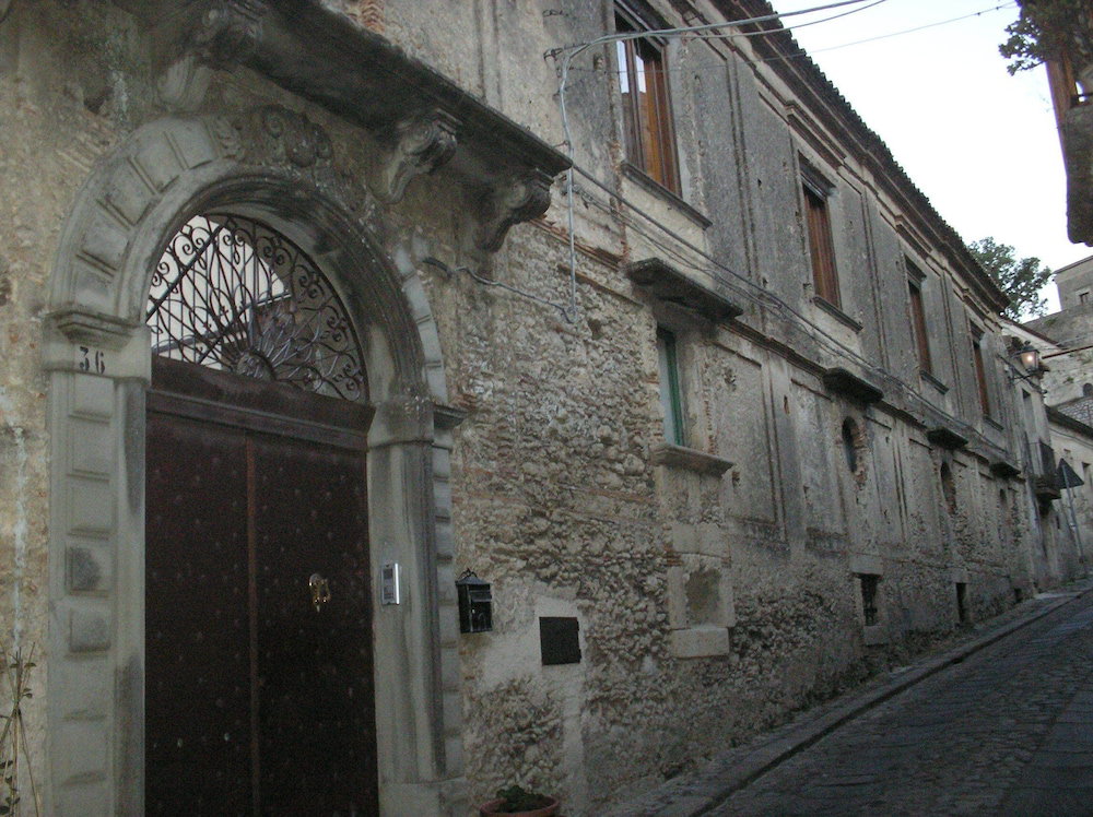 Hotel Casa Ferrari