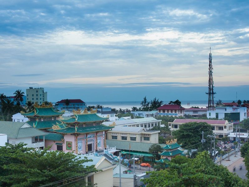 Blue Sky Phu Quoc Hotel