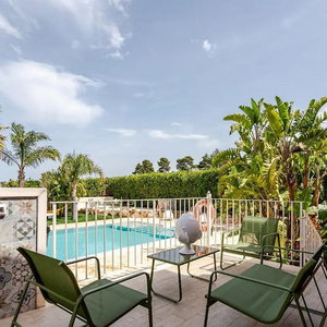 Hotel Massaroom cazare Conversano